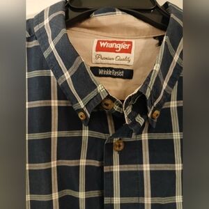 Wrangler Men's Navy Checkered Button Down Shirt